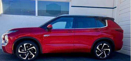2023 Mitsubishi Outlander PHEV SEL