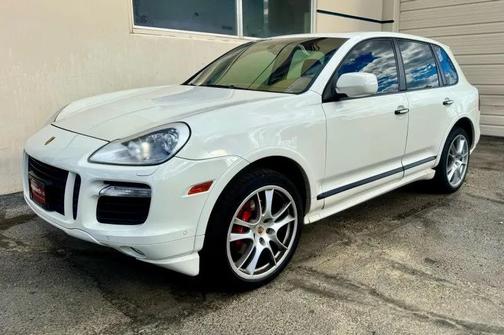 2009 Porsche Cayenne GTS