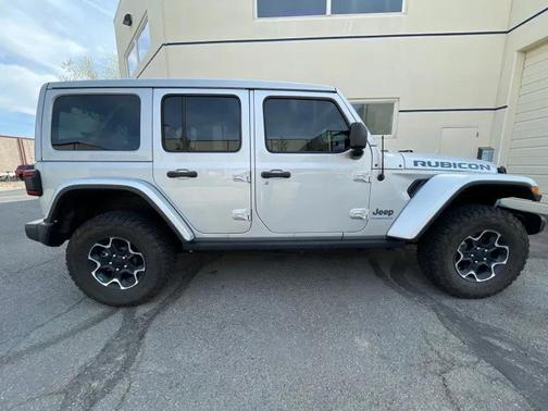 Silver Zynith Clearcoat 2023 Jeep Wrangler 4xe Rubicon