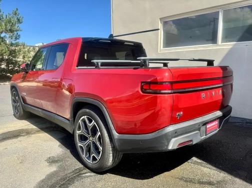 2025 Rivian R1T Adventure Dual Motor Large Pack