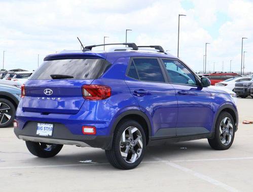 2024 Hyundai VENUE Limited