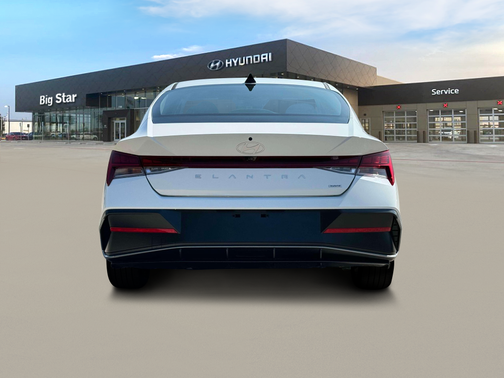 2025 Hyundai ELANTRA Limited