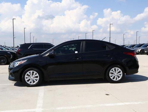 2021 Hyundai Accent SE