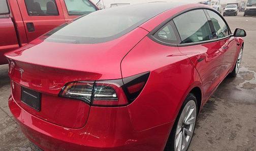 2022 Tesla Model 3 Standard Range
