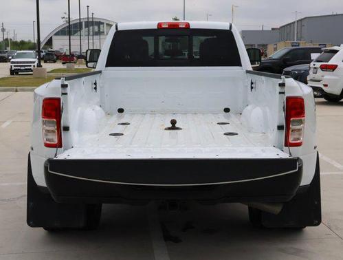 2024 RAM 3500 Tradesman Crew Cab 4x4 8' Box