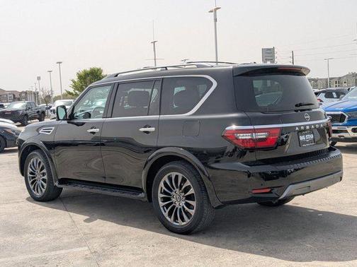 2023 Nissan Armada Platinum 4WD