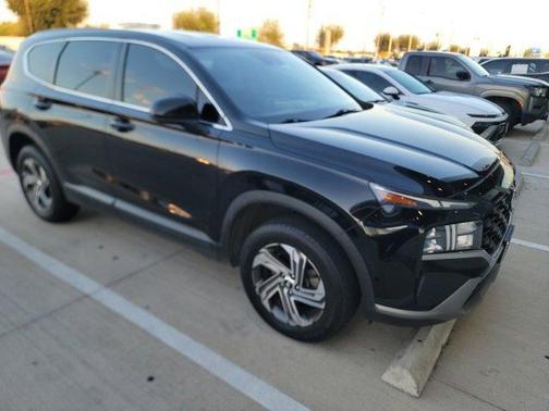 2022 Hyundai SANTA FE SE
