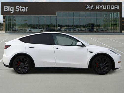2022 Tesla Model Y Performance Dual Motor All-Wheel Drive