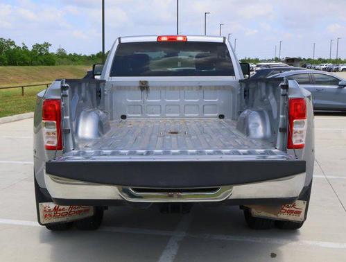 2024 RAM 3500 Big Horn Crew Cab 4x4 8' Box