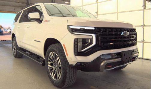 2025 Chevrolet Suburban 4WD Z71