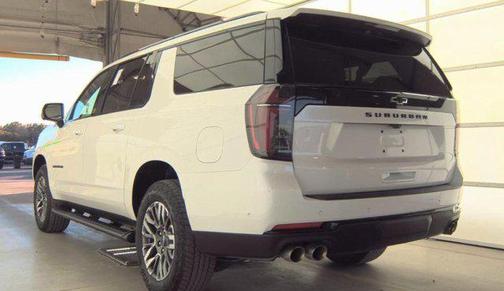 2025 Chevrolet Suburban 4WD Z71
