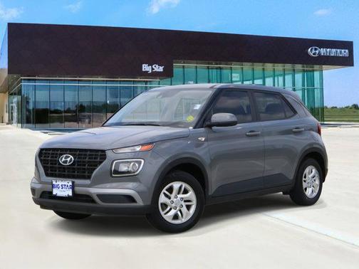 2022 Hyundai VENUE SE