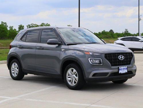 2022 Hyundai VENUE SE