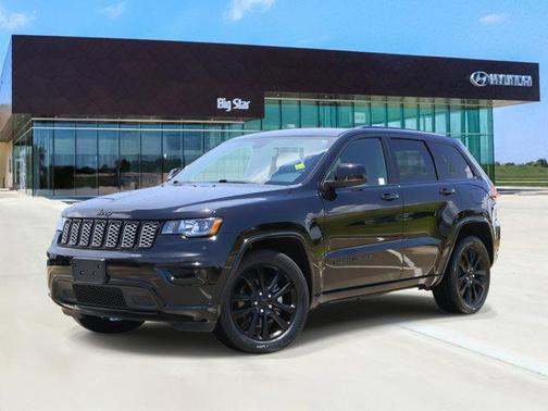 2017 Jeep Grand Cherokee Altitude