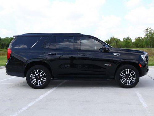 2024 GMC Yukon 4WD AT4