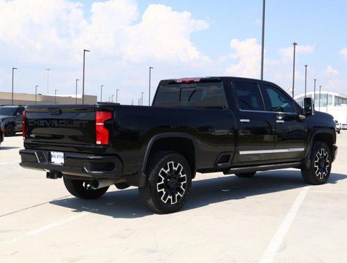 2025 Chevrolet Silverado 2500 High Country