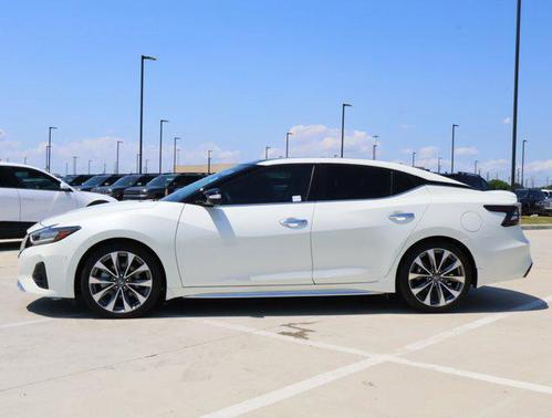 2022 Nissan Maxima 3.5 Platinum