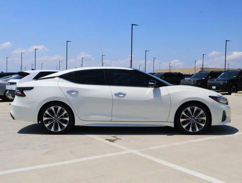 2022 Nissan Maxima 3.5 Platinum