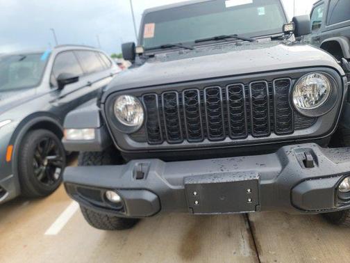 2024 Jeep Gladiator Nighthawk