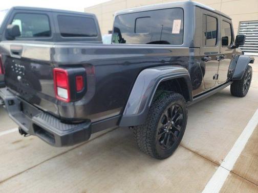 2024 Jeep Gladiator Nighthawk