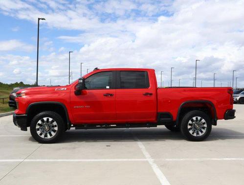 2025 Chevrolet Silverado 2500 Custom