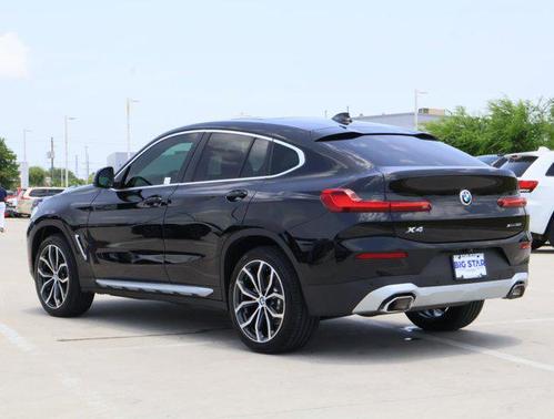 2022 BMW X4 xDrive30i