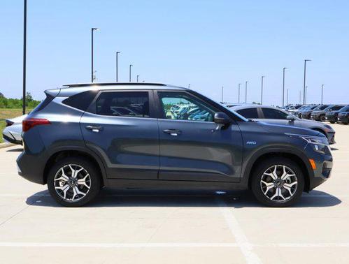 2021 Kia Seltos EX