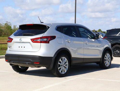 2021 Nissan Rogue Sport S