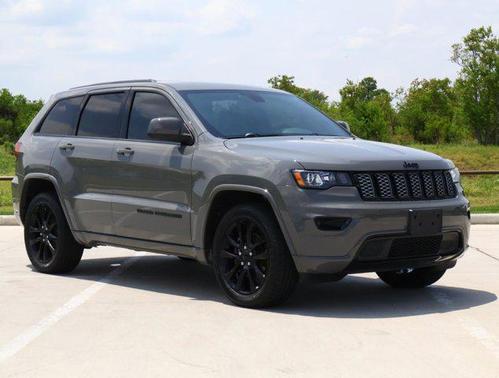 2020 Jeep Grand Cherokee Altitude