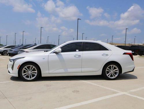 2024 Cadillac CT4 Luxury