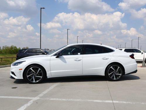 2021 Hyundai SONATA SEL Plus