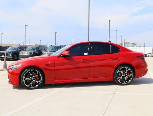 2022 Alfa Romeo Giulia Ti