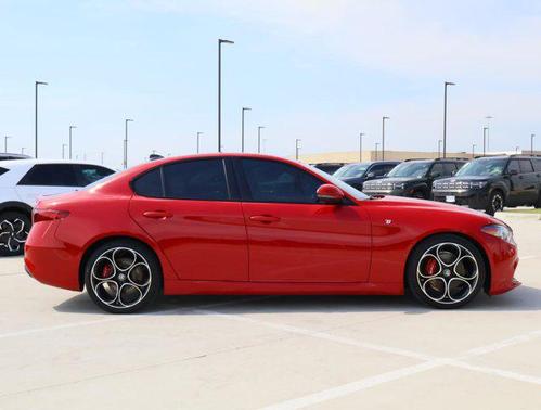 2022 Alfa Romeo Giulia Ti
