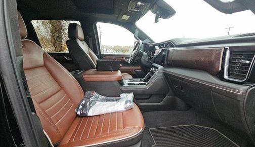 2024 GMC Sierra 3500 Denali