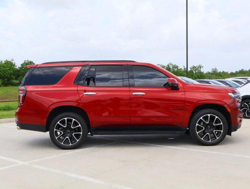 2022 Chevrolet Tahoe 2WD RST