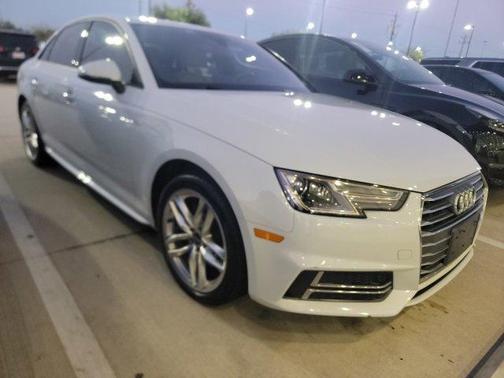 2017 Audi A4 Season of Audi ultra Premium