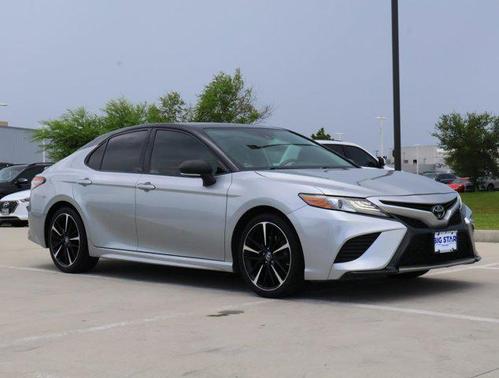 2019 Toyota Camry XSE