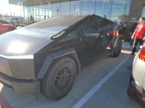 2024 Tesla Cybertruck All-Wheel Drive