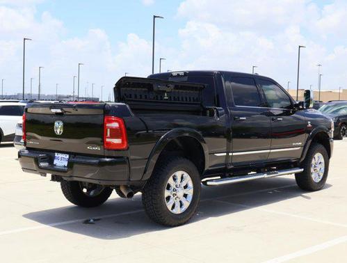 2020 RAM 2500 Limited Crew Cab 4X4 6'4' Box