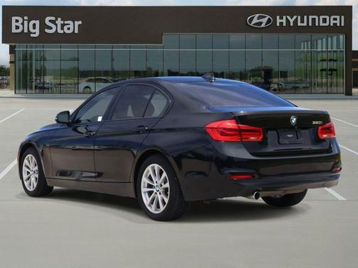 Jet Black 2018 BMW 320 i