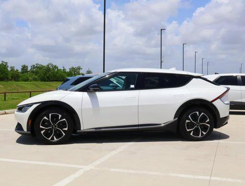 2022 Kia EV6 Wind