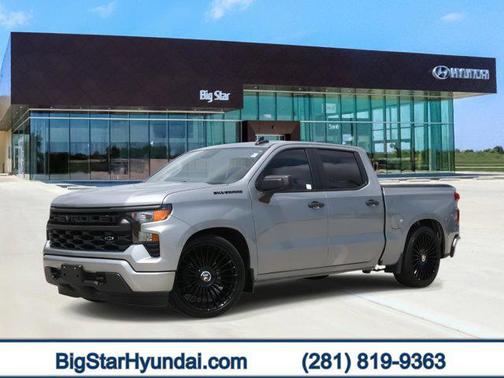 2024 Chevrolet Silverado 1500 Custom