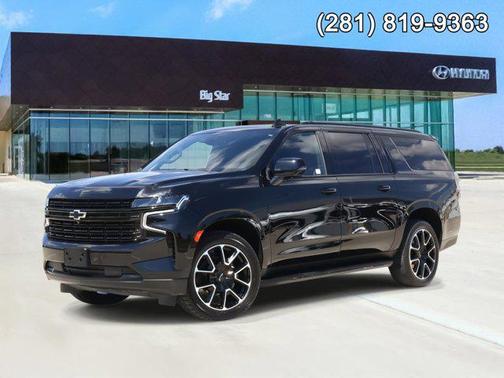 2023 Chevrolet Suburban RST