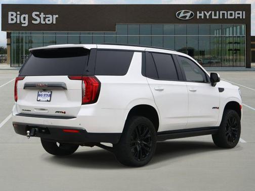 2023 GMC Yukon 4WD AT4