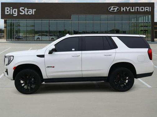 2023 GMC Yukon 4WD AT4