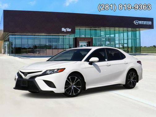 2019 Toyota Camry SE