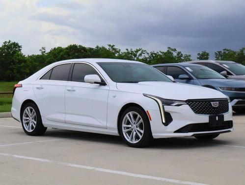 2023 Cadillac CT4 Luxury