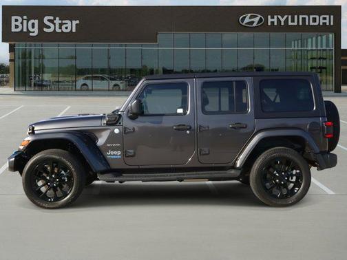 2022 Jeep Wrangler Unlimited 4xe Sahara
