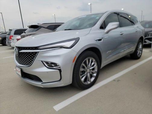 2022 Buick Enclave FWD Avenir