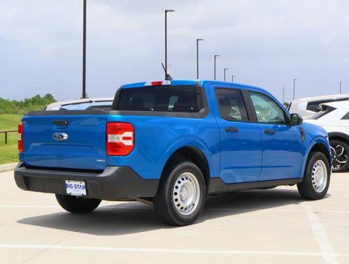2022 Ford Maverick XL